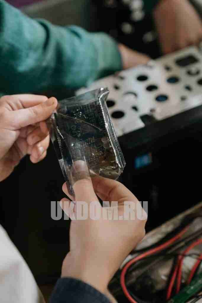 Пожалуйста, обратите внимание, что стоимость нового жесткого диска не включена в эту цену.