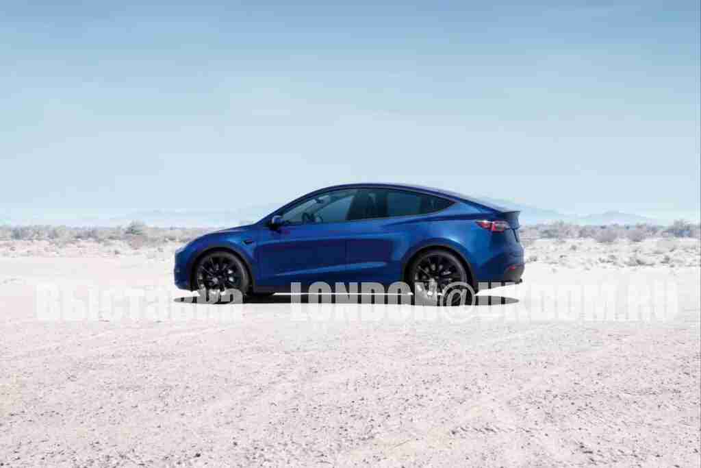 Tesla Model Y, стоимостью от £46,090, представляет собой инновационный электромобиль, который сочетает в себе передовые технологии и высокую производительность, благодаря чему он занимает ведущие позиции на рынке электротранспорта.